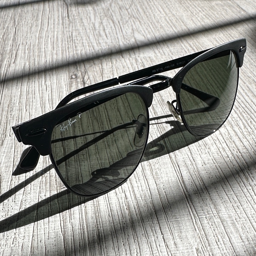 Ray-Ban Classic Black Sunglasses Unisex